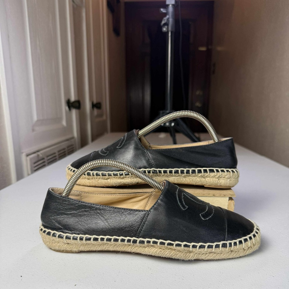 Chanel Lambskin CC Espadrilles Flats Black Sz 41 /US 11 - Picture 16 of 16